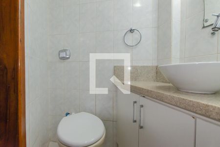 Apartamento para alugar com 60m², 2 quartos e sem vagaBanheiro