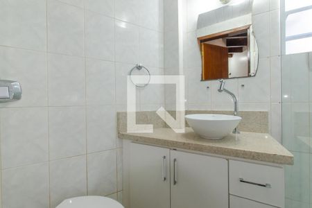 Apartamento para alugar com 60m², 2 quartos e sem vagaBanheiro