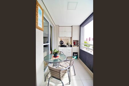 Apartamento à venda com 65m², 2 quartos e 1 vagaVaranda da Sala