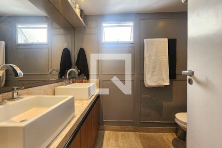 Banheiro da Suíte 1 de apartamento para alugar com 4 quartos, 125m² em Centro, Rio de Janeiro