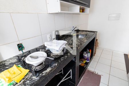 Apartamento para alugar com 45m², 2 quartos e sem vaga Apartamento para alugar com 45m², 2 quartos e sem vagaCozinha e Área de Serviço