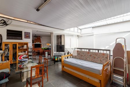 Casa à venda com 296m², 3 quartos e 3 vagasSala de Tv Casa 3