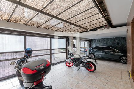 Casa à venda com 296m², 3 quartos e 3 vagasGaragem