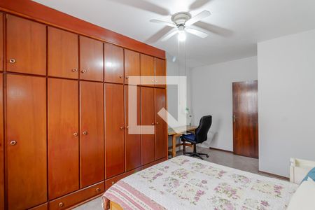 Casa à venda com 296m², 3 quartos e 3 vagasSuíte Casa 2