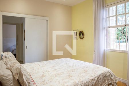 Casa para alugar com 300m², 3 quartos e 4 vagas Casa para alugar com 300m², 3 quartos e 4 vagasQuarto 2