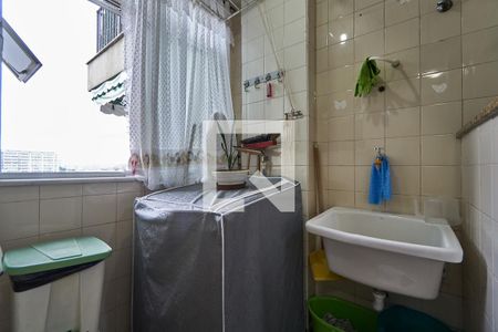 Apartamento à venda com 119m², 3 quartos e 2 vagas Apartamento à venda com 119m², 3 quartos e 2 vagasÁrea de Serviço