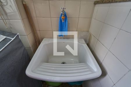 Apartamento à venda com 119m², 3 quartos e 2 vagas Apartamento à venda com 119m², 3 quartos e 2 vagasÁrea de Serviço