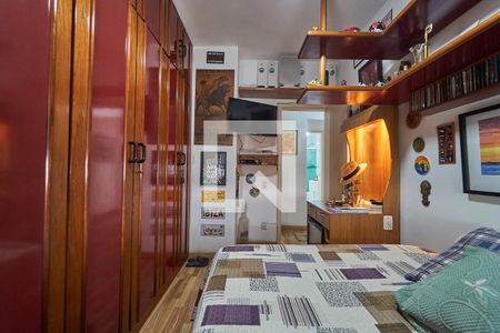 Apartamento à venda com 119m², 3 quartos e 2 vagas Apartamento à venda com 119m², 3 quartos e 2 vagasQuarto 2