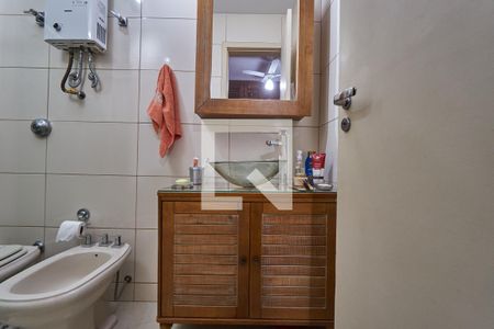 Apartamento à venda com 119m², 3 quartos e 2 vagas Apartamento à venda com 119m², 3 quartos e 2 vagasBanheiro Suite