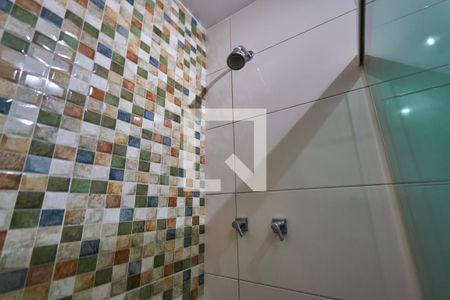 Apartamento à venda com 119m², 3 quartos e 2 vagas Apartamento à venda com 119m², 3 quartos e 2 vagasBanheiro Suite