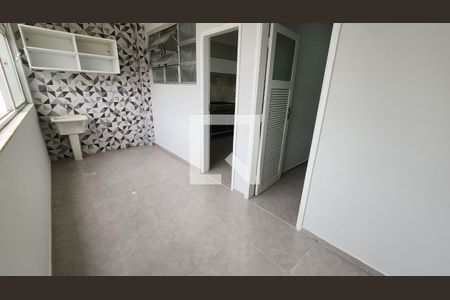Apartamento para alugar com 125m², 3 quartos e 1 vagaÁrea de Serviço