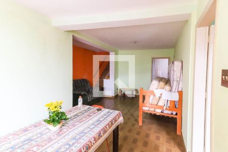 Casa à venda com 160m², 4 quartos e 3 vagas Casa à venda com 160m², 4 quartos e 3 vagasSala 2