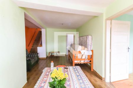 Casa à venda com 160m², 4 quartos e 3 vagas Casa à venda com 160m², 4 quartos e 3 vagasSala 2