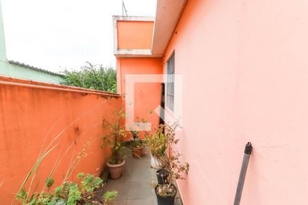 Casa à venda com 160m², 4 quartos e 3 vagas Casa à venda com 160m², 4 quartos e 3 vagasEntrada