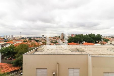 Casa à venda com 160m², 4 quartos e 3 vagas Casa à venda com 160m², 4 quartos e 3 vagasVista