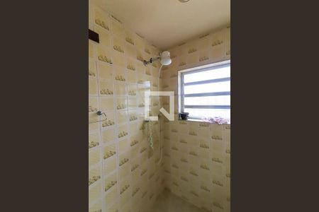 Casa à venda com 160m², 4 quartos e 3 vagas Casa à venda com 160m², 4 quartos e 3 vagasBanheiro 2