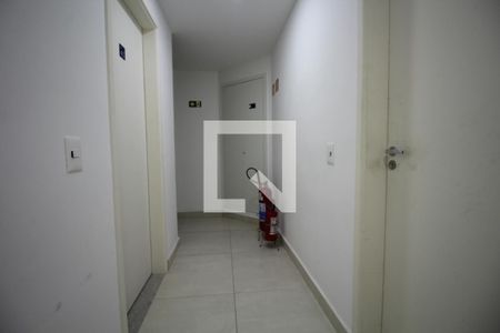 Apartamento à venda com 49m², 2 quartos e sem vagaCorredor