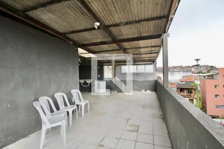 Casa para alugar com 140m², 4 quartos e sem vagaCobertura