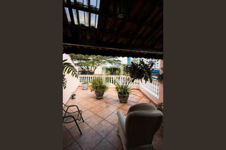 Casa à venda com 220m², 3 quartos e 3 vagasVaranda do Quarto