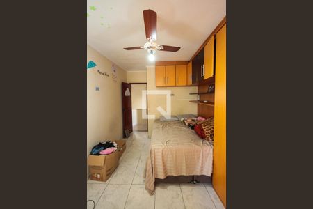 Casa à venda com 220m², 3 quartos e 3 vagasQuarto