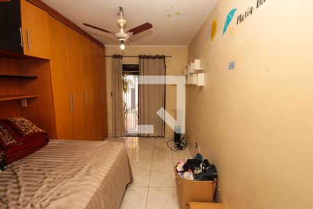 Casa à venda com 220m², 3 quartos e 3 vagasQuarto