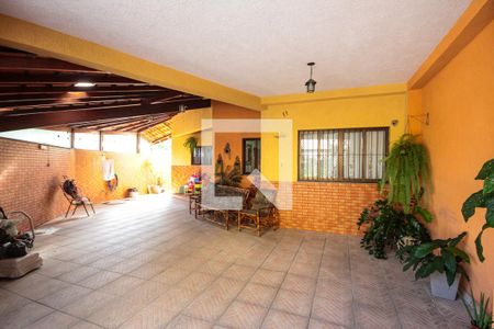 Casa à venda com 220m², 3 quartos e 3 vagasGaragem