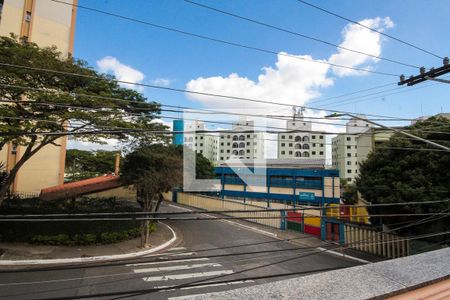 Casa à venda com 220m², 3 quartos e 3 vagasvista