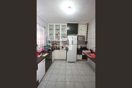 Casa à venda com 220m², 3 quartos e 3 vagasCozinha