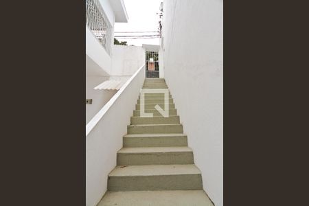 Casa para alugar com 50m², 1 quarto e sem vagaÁrea externa