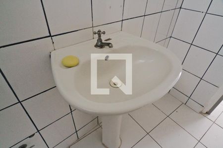 Banheiro de casa para alugar com 1 quarto, 50m² em Vila Albertina, São Paulo