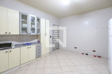 Casa para alugar com 200m², 4 quartos e 2 vagasCozinha