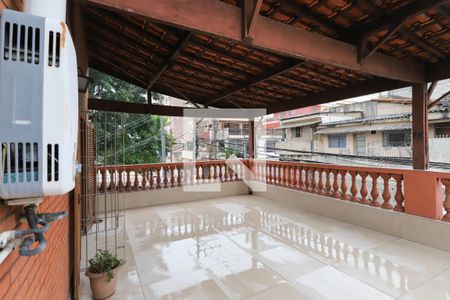 Casa para alugar com 200m², 4 quartos e 2 vagasTerraço