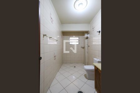 Casa para alugar com 200m², 4 quartos e 2 vagasBanheiro