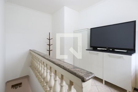 Casa para alugar com 200m², 4 quartos e 2 vagasHall