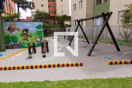 Apartamento para alugar com 64m², 2 quartos e 1 vaga Apartamento para alugar com 64m², 2 quartos e 1 vagaÁrea comum - Playground