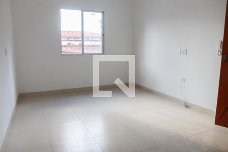Sala e Cozinha de casa de condomínio à venda com 2 quartos, 50m² em Parque Edu Chaves, São Paulo