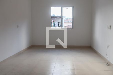 Sala e Cozinha de casa de condomínio à venda com 2 quartos, 50m² em Parque Edu Chaves, São Paulo