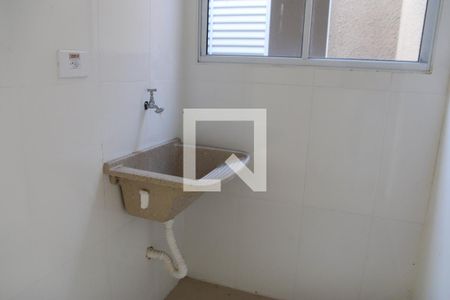 Casa de condomínio à venda com 50m², 2 quartos e 1 vagaÁrea de Serviço