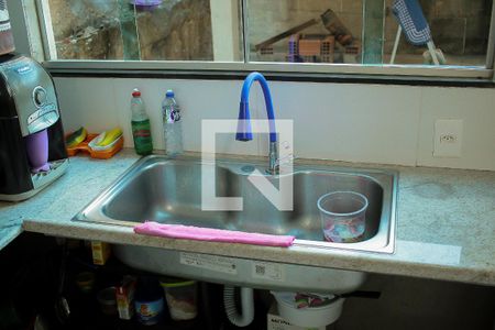 Casa à venda com 360m², 3 quartos e 3 vagas Casa à venda com 360m², 3 quartos e 3 vagasCozinha - Torneira