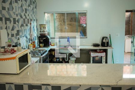 Casa à venda com 360m², 3 quartos e 3 vagas Casa à venda com 360m², 3 quartos e 3 vagasCozinha