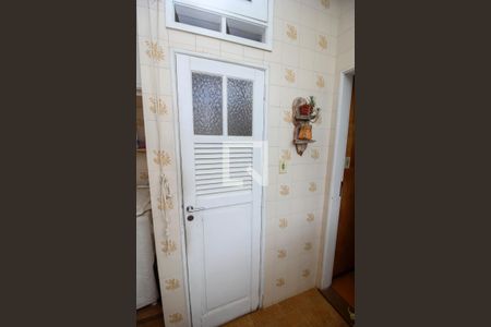 Apartamento à venda com 70m², 1 quarto e sem vaga Apartamento à venda com 70m², 1 quarto e sem vagaBanheiro de Serviço