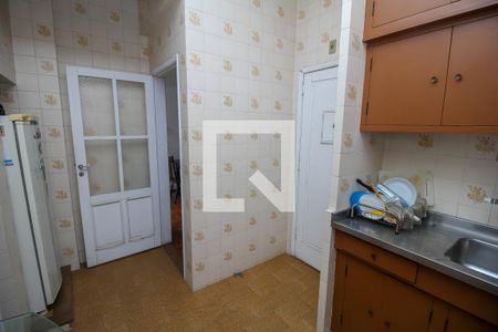 Apartamento à venda com 70m², 1 quarto e sem vaga Apartamento à venda com 70m², 1 quarto e sem vagaCozinha - Armários