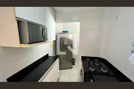 Apartamento à venda com 132m², 4 quartos e 2 vagasCozinha 