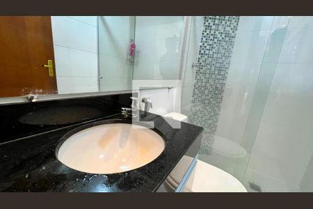 Apartamento à venda com 132m², 4 quartos e 2 vagasBanheiro