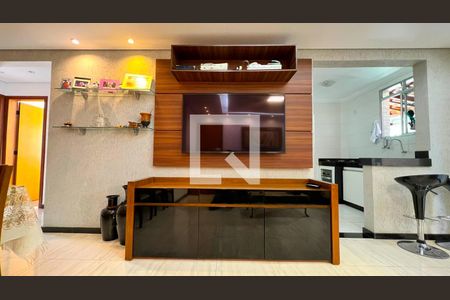 Sala de apartamento à venda com 4 quartos, 132m² em Fernão Dias, Belo Horizonte