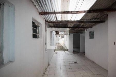 Sala - Vista de casa à venda com 3 quartos, 200m² em Vila Caraguata, São Paulo