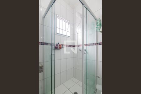 Casa de condomínio à venda com 140m², 3 quartos e 2 vagasBanheiro da Suite