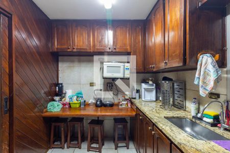 Apartamento à venda com 420m², 5 quartos e 4 vagasCozinha