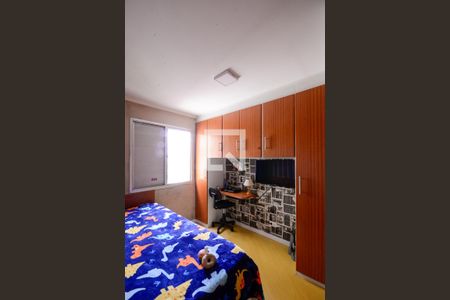 Quarto 2 de apartamento para alugar com 2 quartos, 61m² em Vila Heliopolis, São Paulo