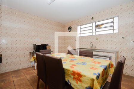 Casa à venda com 100m², 3 quartos e 2 vagas Casa à venda com 100m², 3 quartos e 2 vagasCozinha